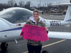 Read more about the article Madeline Breitenstein Soloed!